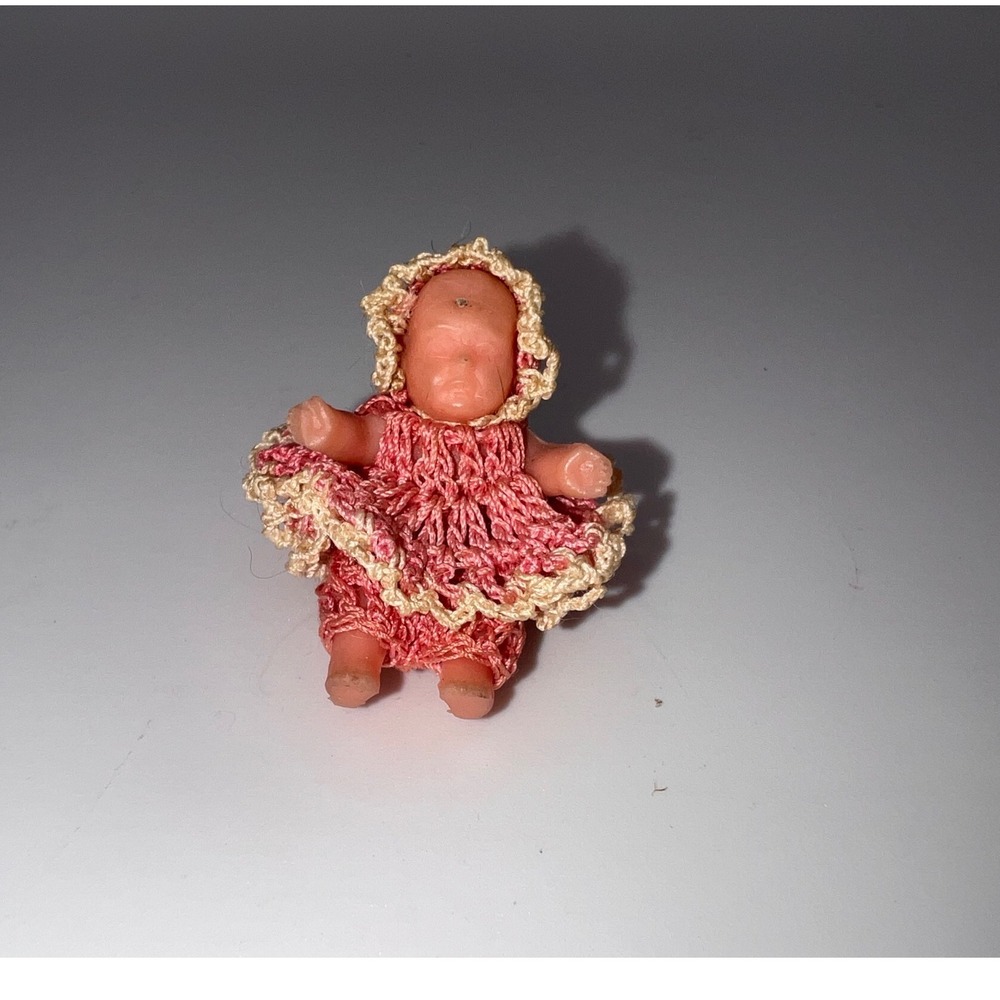 Vintage Miniature Rubber Baby Doll In Oink & White Crochet Outfit Dollhouse EUC